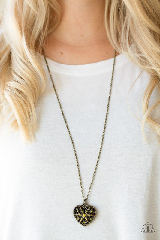 Paparazzi Accessories-Casanova Charm - Green Necklace