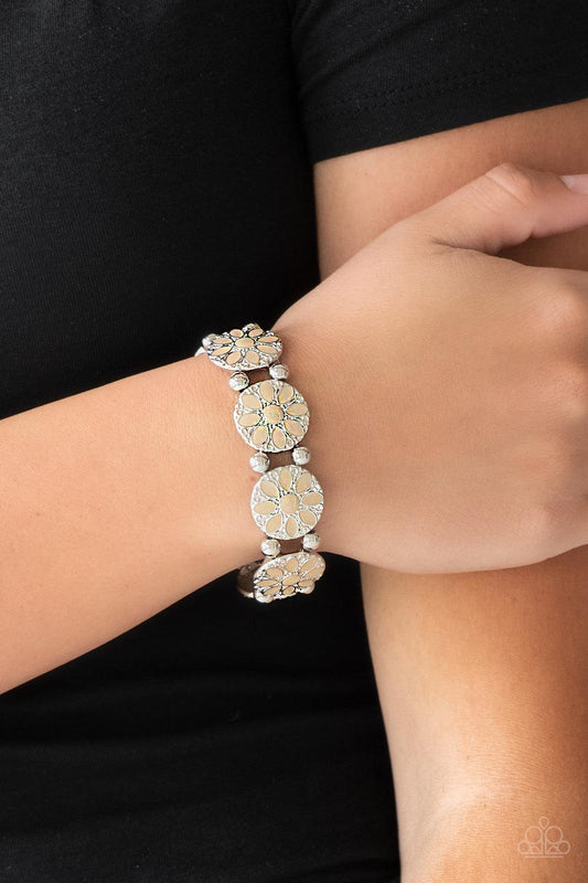 Paparazzi Accessories-Dancing Dahlias - Brown Bracelets