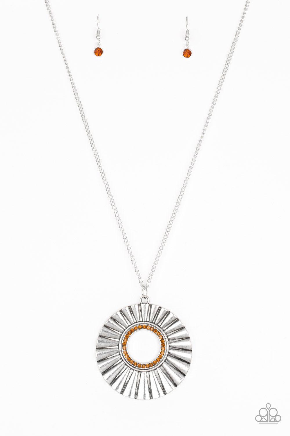 Paparazzi Accessories-Chicly Centered - Brown Necklace