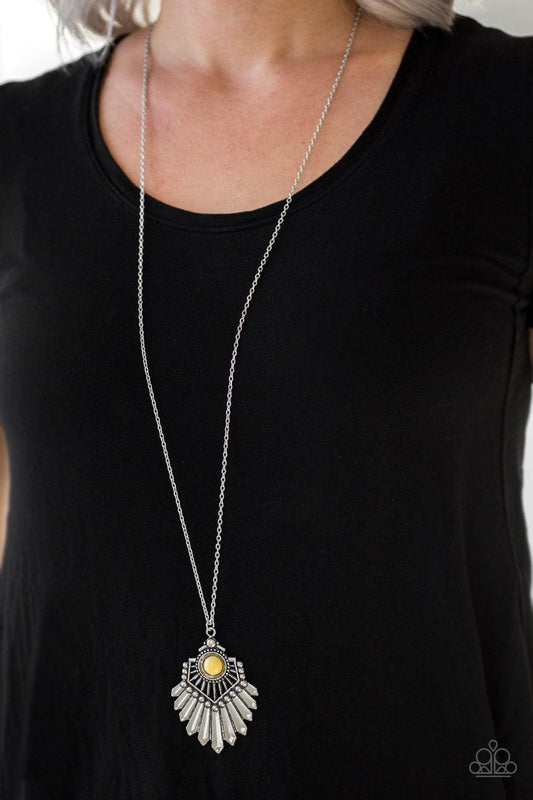 Paparazzi Accessories-Inde-PENDANT Idol - Yellow Necklace