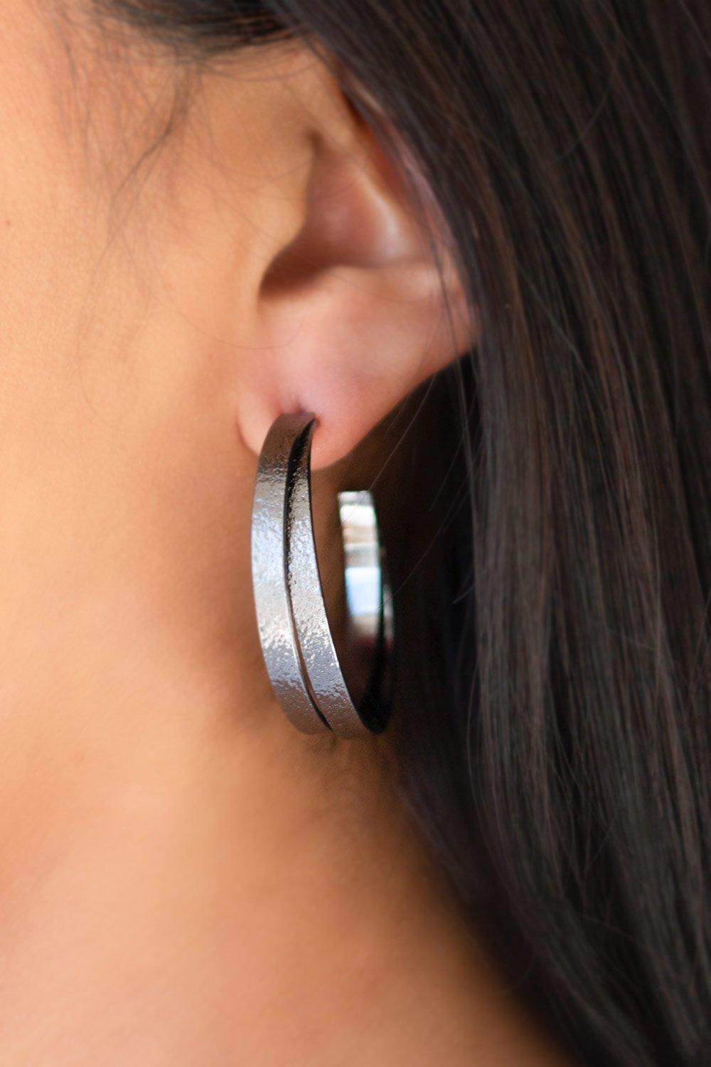 High-Class Shine Black Earrings - Jewelry by Bretta