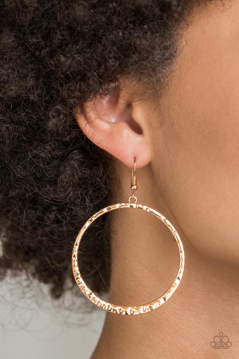 Paparazzi Accessories-So Sleek - Gold Earrings