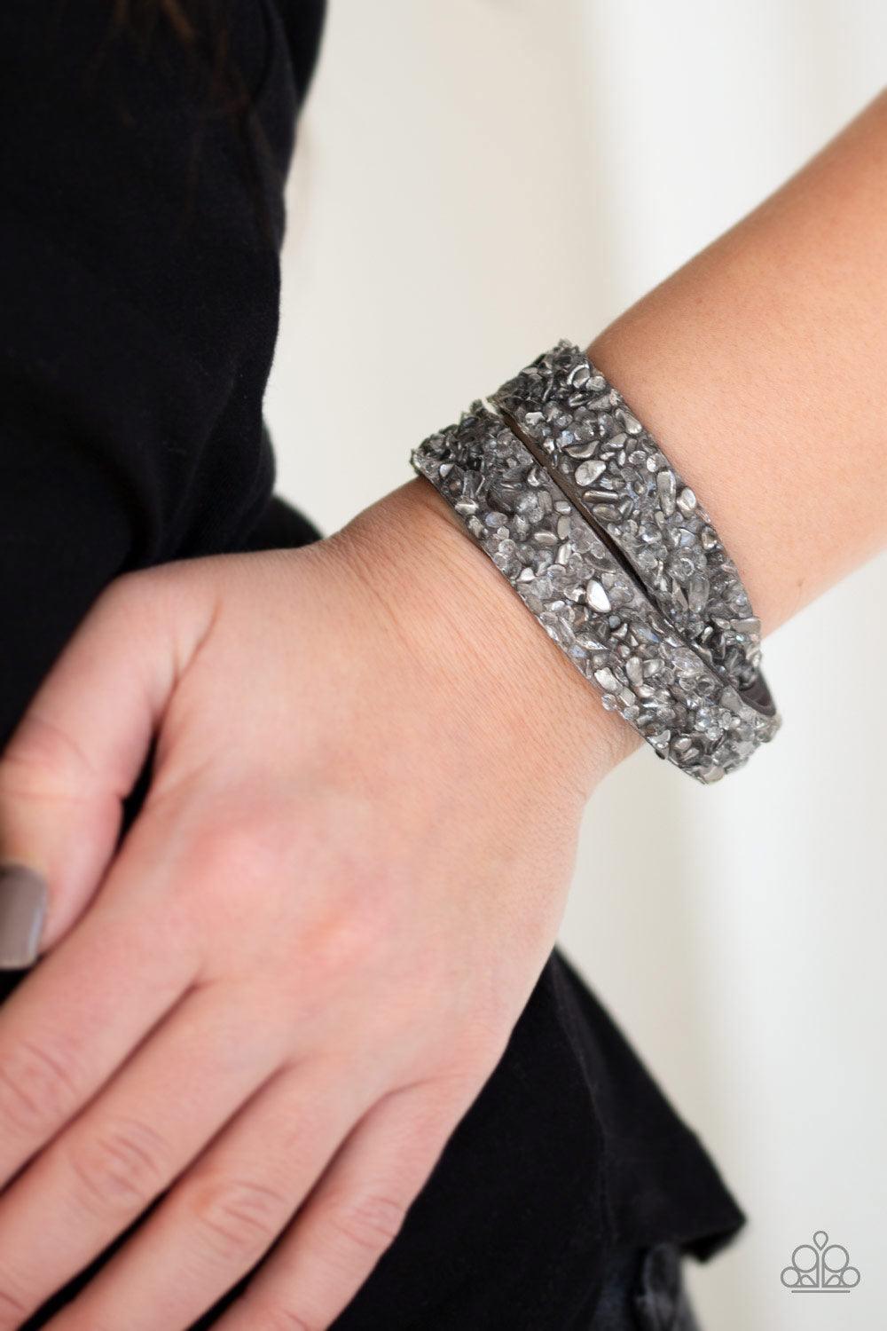 Molten Mogul Green Bracelet - Jewelry by Bretta