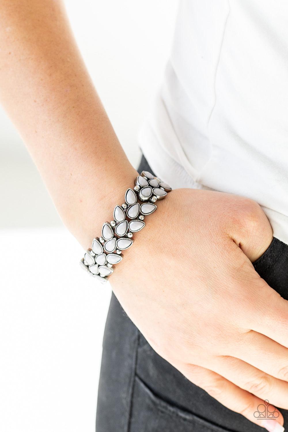 Molten Mogul Green Bracelet - Jewelry by Bretta