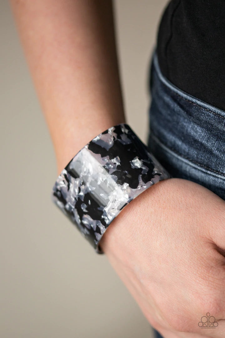 Molten Mogul Green Bracelet - Jewelry by Bretta