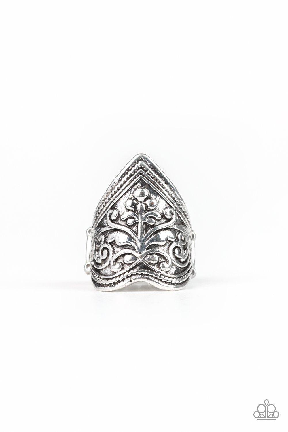 Paparazzi Accessories-Fall Into VINE - Silver Ring