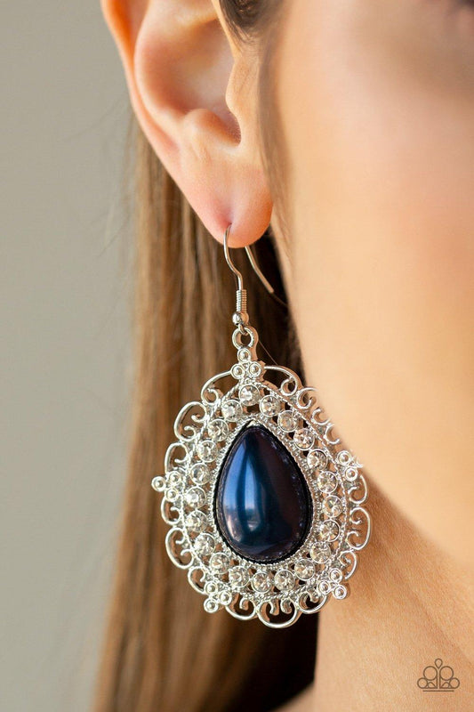 Paparazzi Accessories-Incredibly Celebrity - Blue Earrings