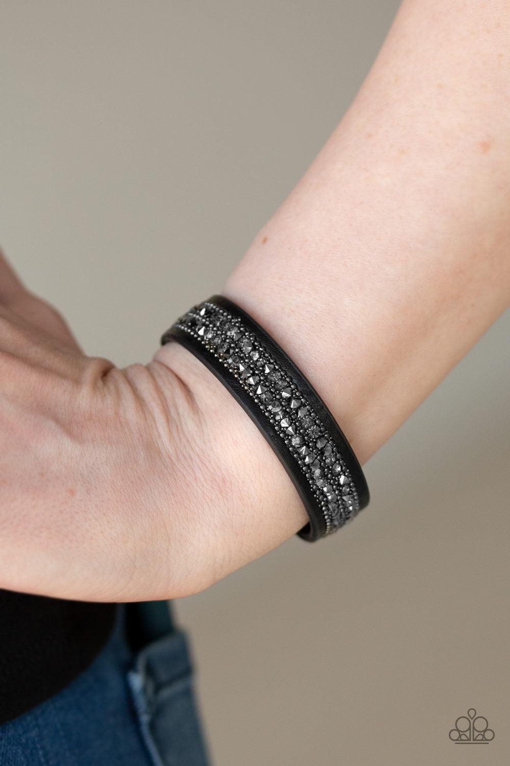 Paparazzi Accessories-Crunch Time - Black Bracelet