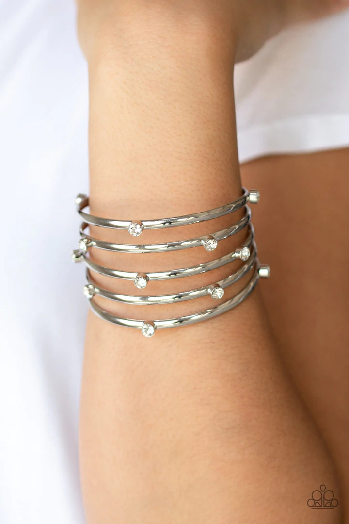 Molten Mogul Green Bracelet - Jewelry by Bretta