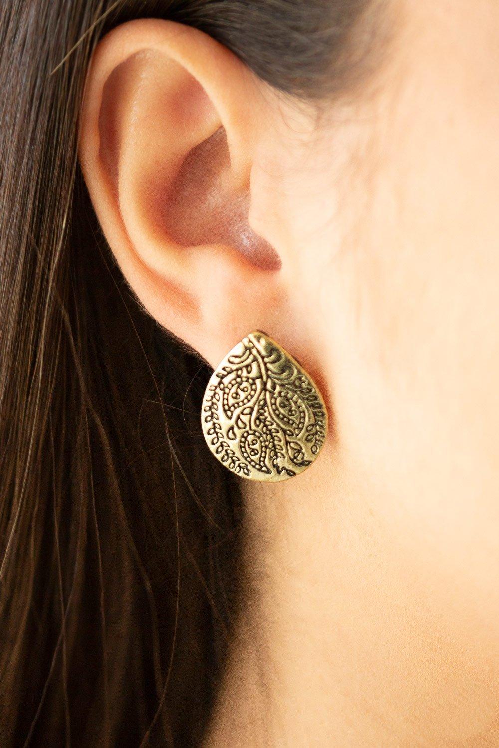 Paparazzi Accessories-Seasonal Bliss - Brass Earrings