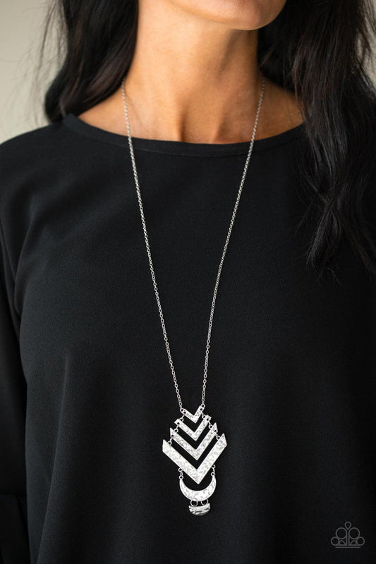 Paparazzi Accessories-Artisan Edge - Silver Necklace