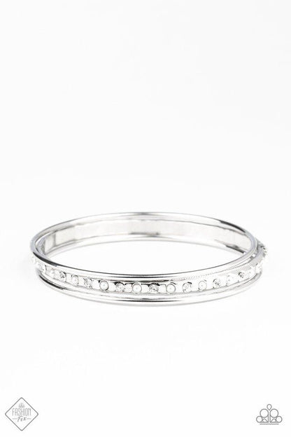 Paparazzi Accessories-Ballroom Bauble-White Bracelet