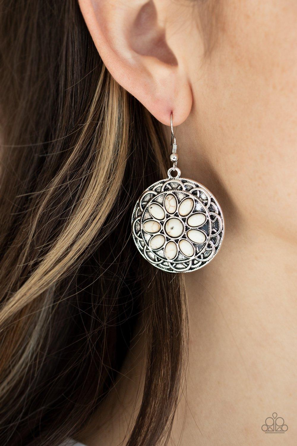 Paparazzi Accessories-Mesa Oasis - White Earrings