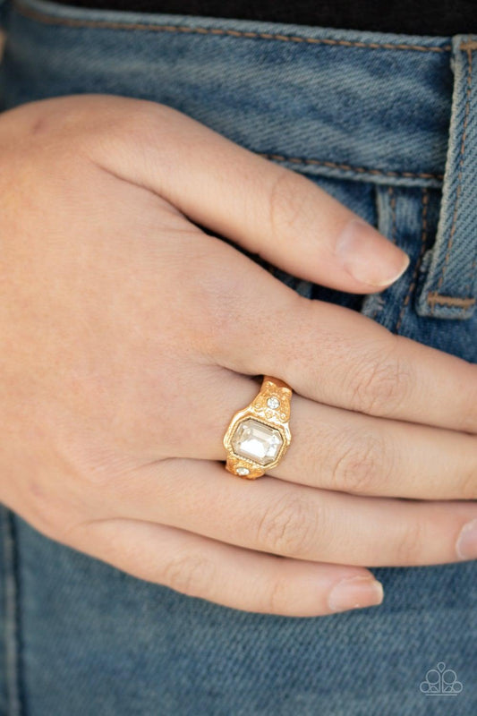 Paparazzi Accessories-Out For The COUNTESS - Gold Ring