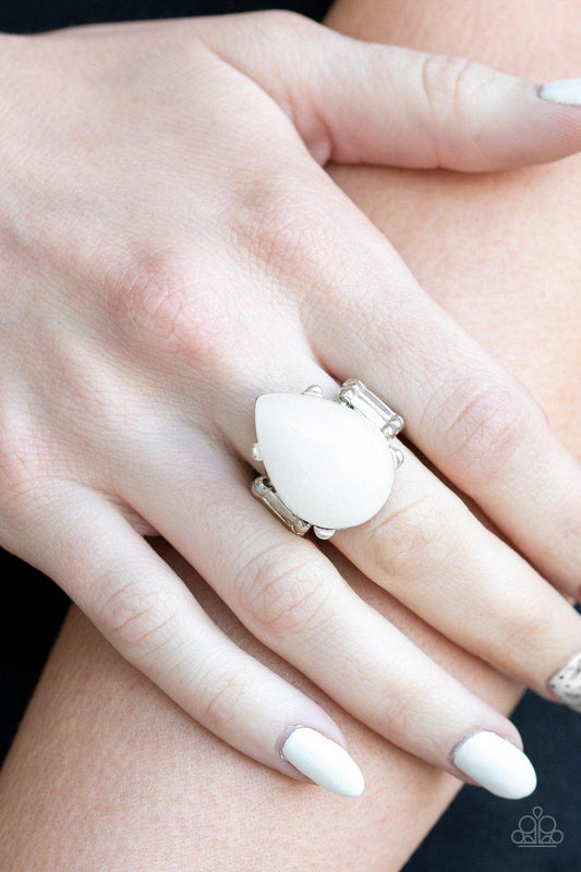 Paparazzi Accessories-Mojave Minerals - White Ring