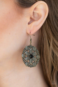 Paparazzi Accessories-Grove Groove - Black Earrings