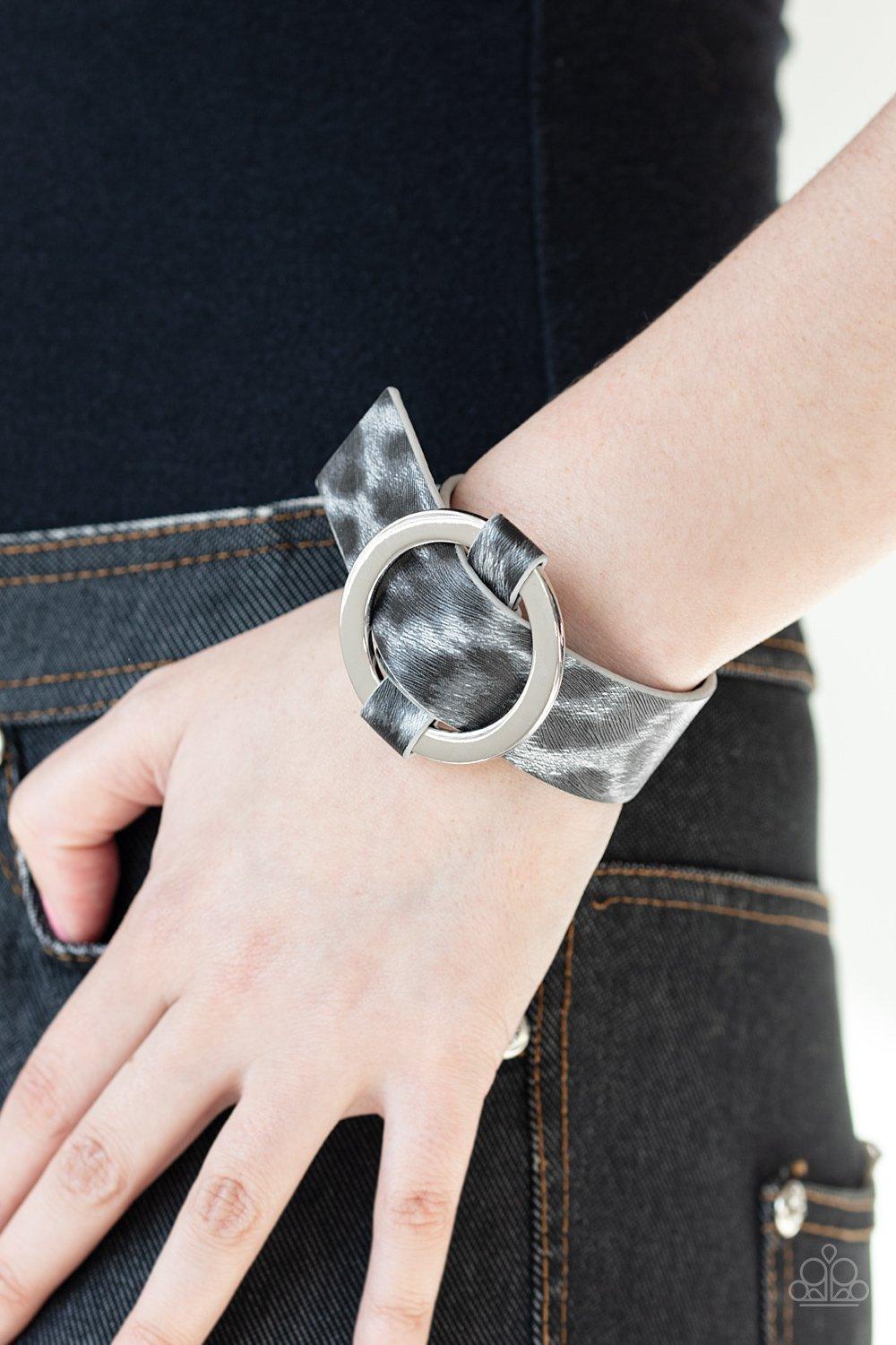 Molten Mogul Green Bracelet - Jewelry by Bretta