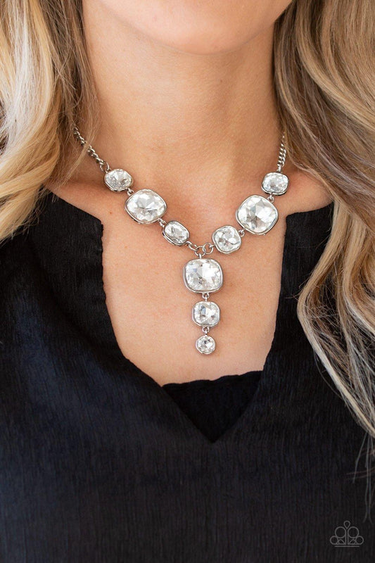 Paparazzi Accessories-Legendary Luster - White Necklace