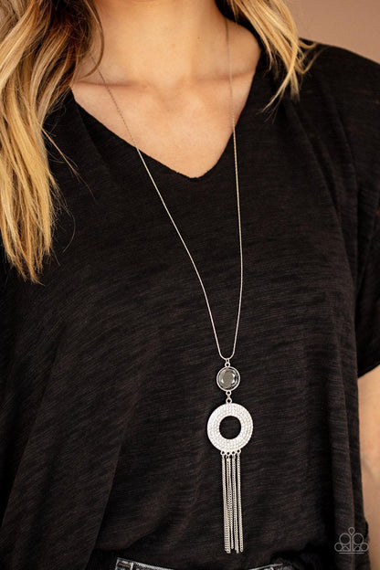 Paparazzi Accessories-Sassy As They Come - Silver Necklace