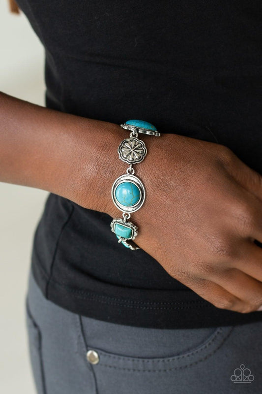 Paparazzi Accessories-Gorgeously Groundskeeper - Blue Bracelet