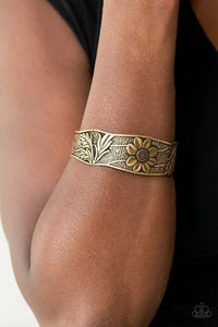 Daisy Paradise Brass Bracelet - Jewelry by Bretta