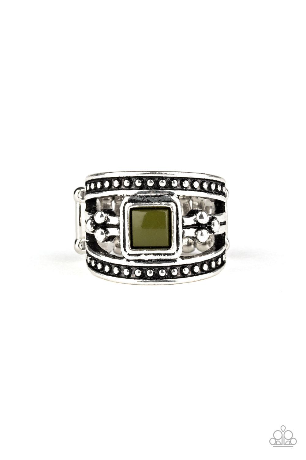  Paparazzi Accessories-Vivid View - Green Ring