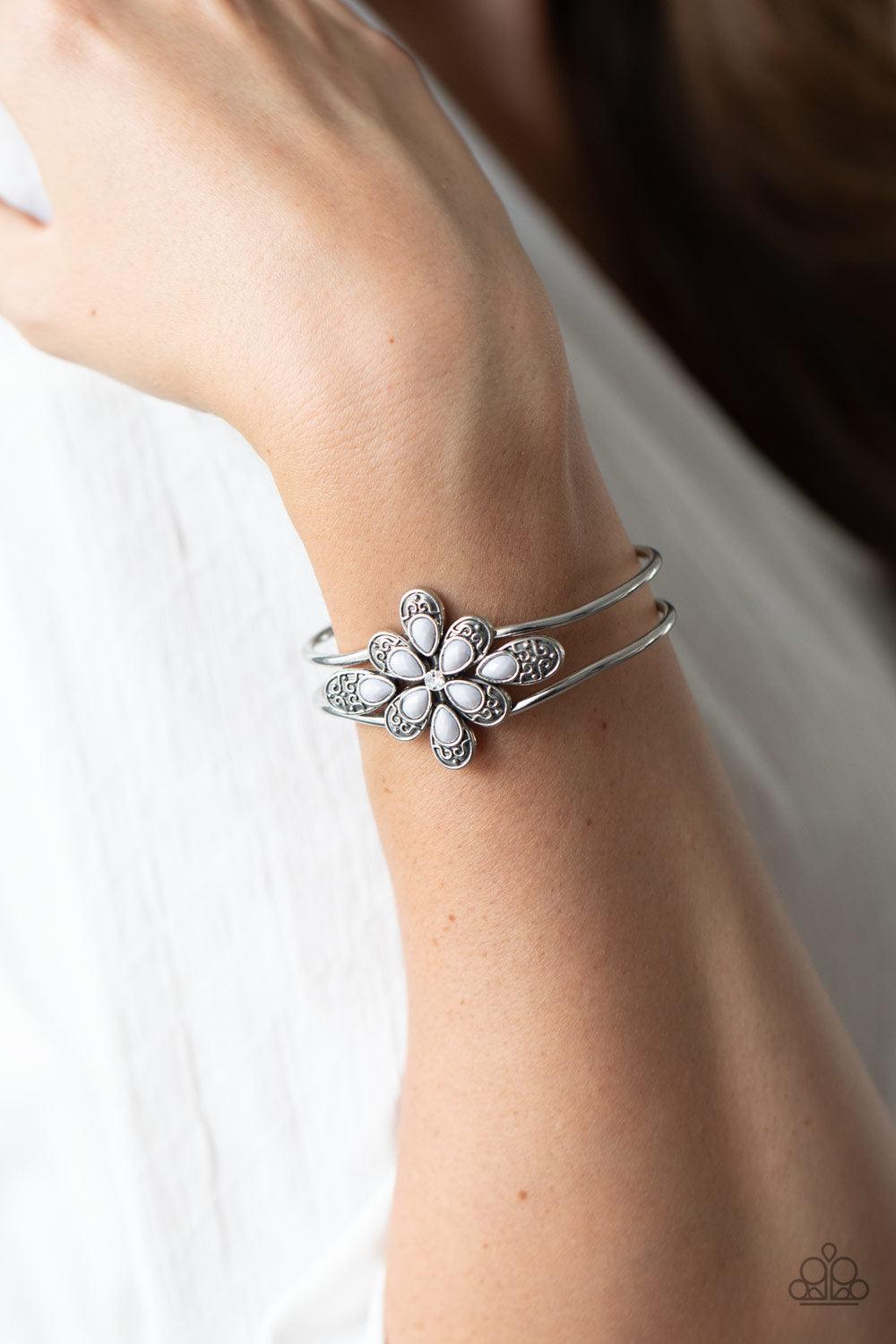  Paparazzi Accessories-Go With The FLORALS - Silver Bracelet