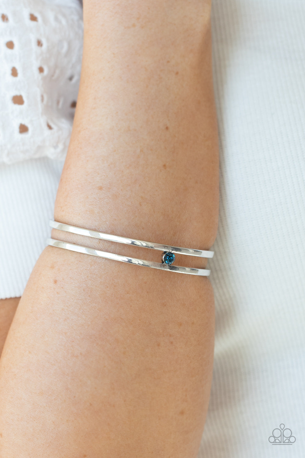 Solo Artist Blue Bracelet - Jewelry by Bretta