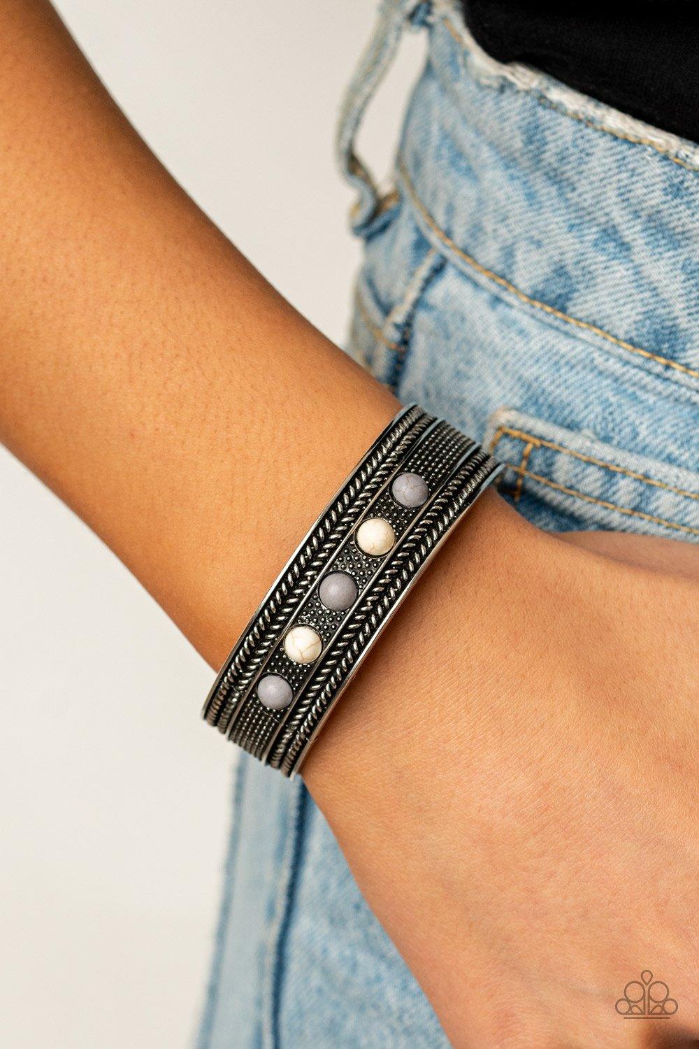 Molten Mogul Green Bracelet - Jewelry by Bretta