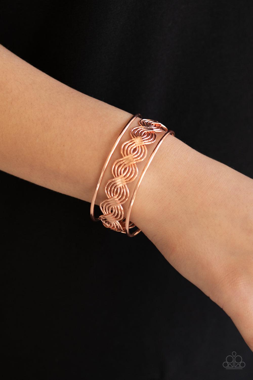 Molten Mogul Green Bracelet - Jewelry by Bretta