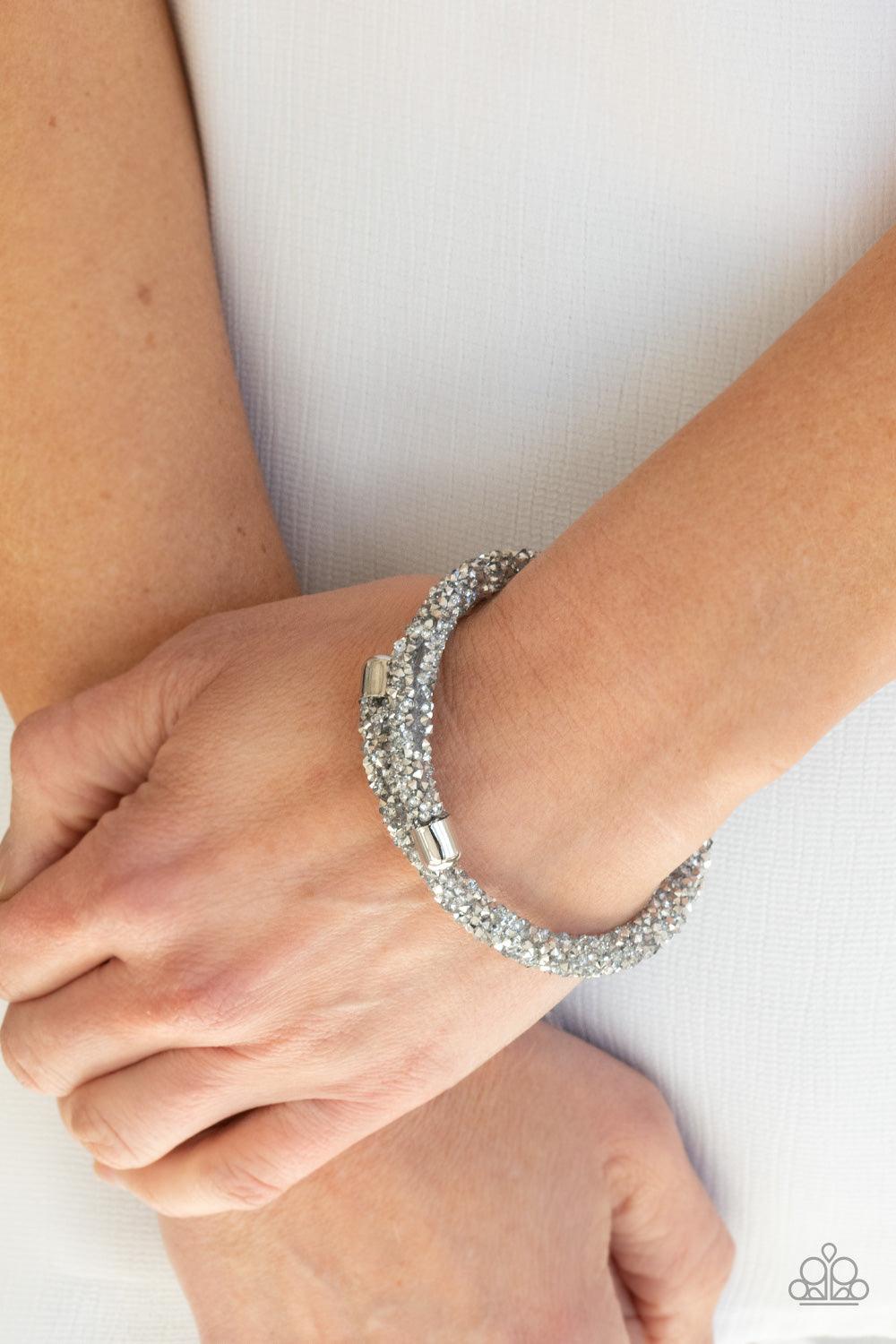 Molten Mogul Green Bracelet - Jewelry by Bretta