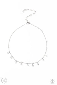 Paparazzi Accessories-Dainty Diva - White Necklace