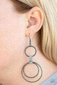 Paparazzi Accessories-Getting Hitched - Black Earrings