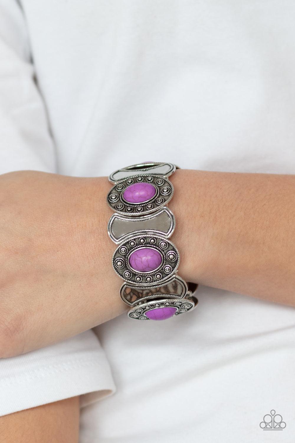 Molten Mogul Green Bracelet - Jewelry by Bretta