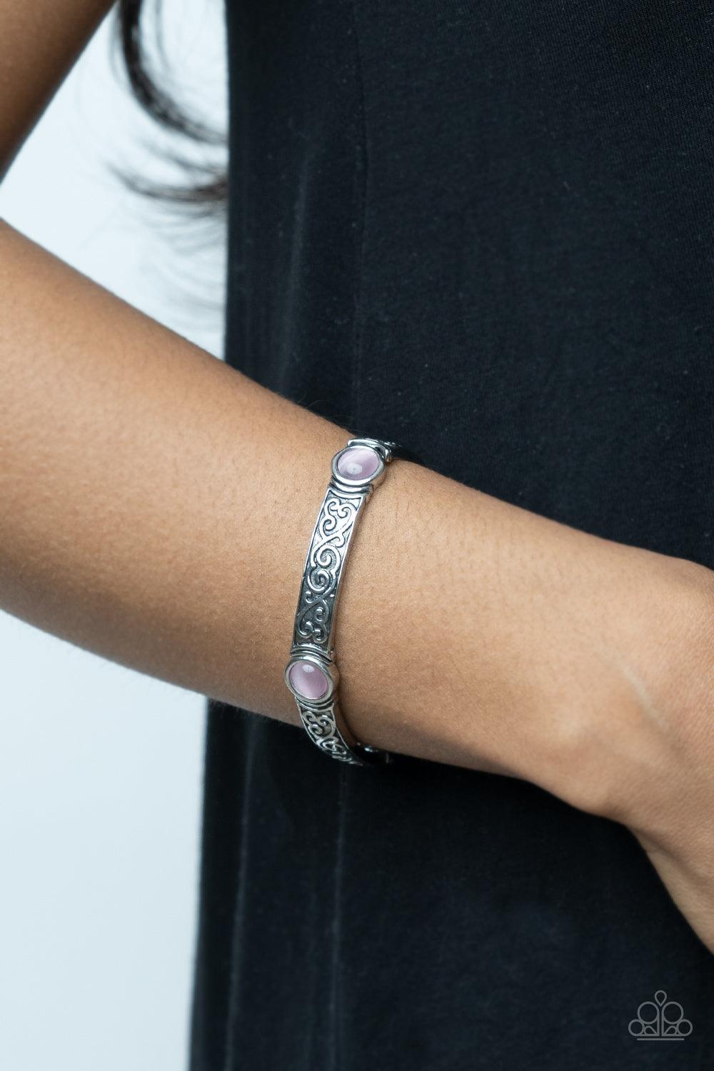 Molten Mogul Green Bracelet - Jewelry by Bretta
