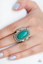 Paparazzi Accessories-Malibu Majestic - Green Ring - jewelrybybretta