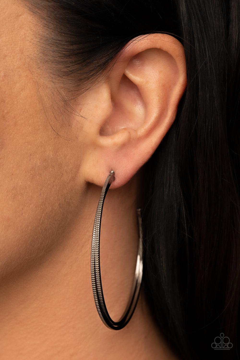 Monochromatic Curves Black Earrings - Jewelry by Bretta