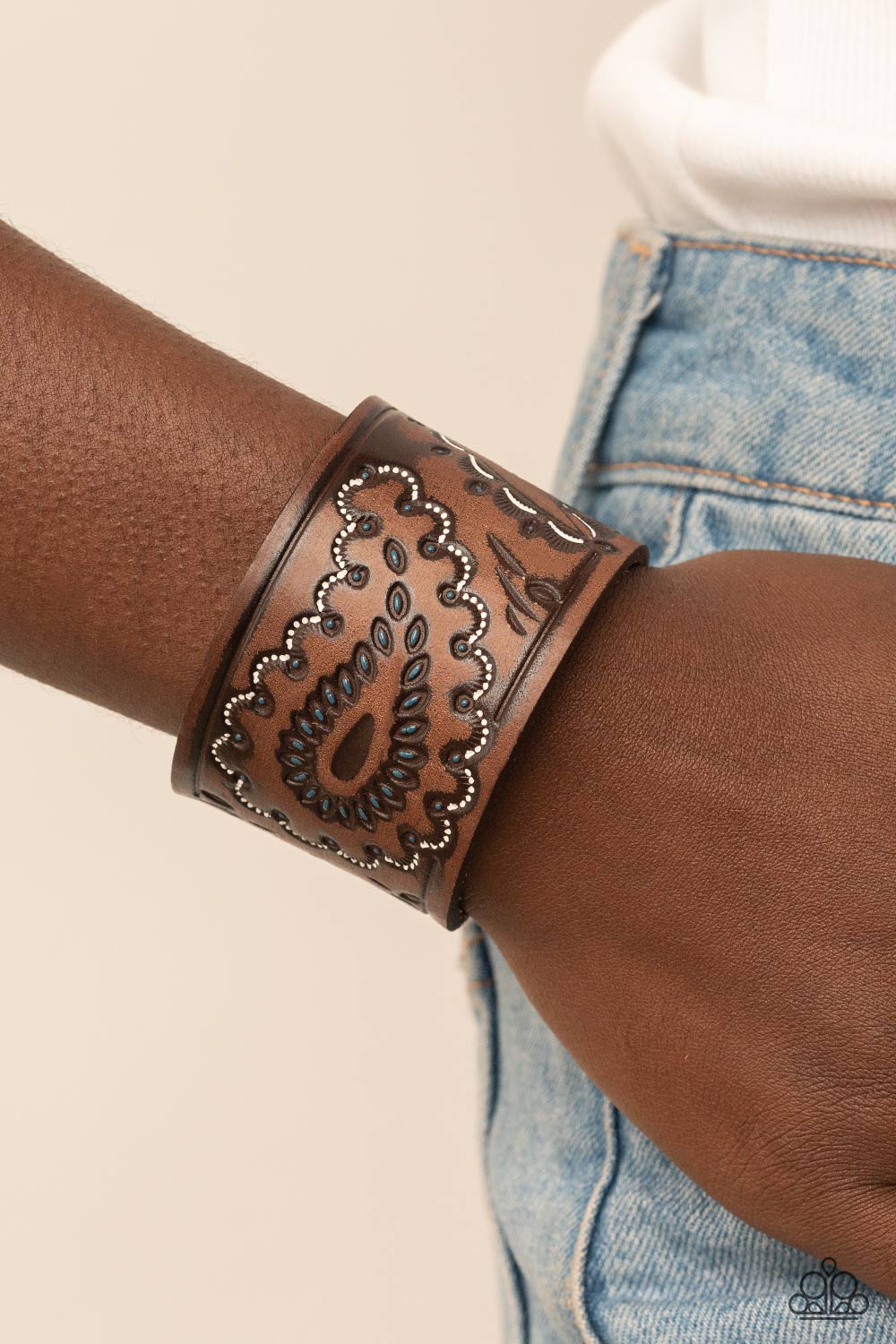 Molten Mogul Green Bracelet - Jewelry by Bretta