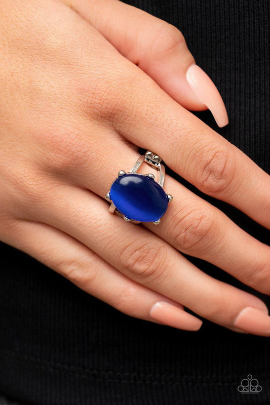 Enchantingly Everglades Blue Ring - Jewelry by Bretta