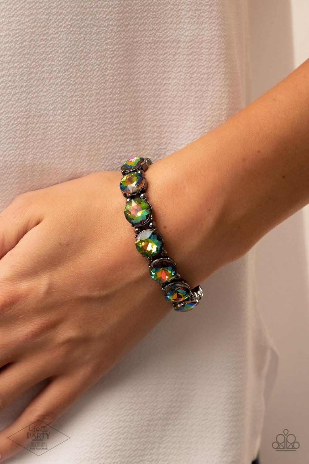 Molten Mogul Green Bracelet - Jewelry by Bretta