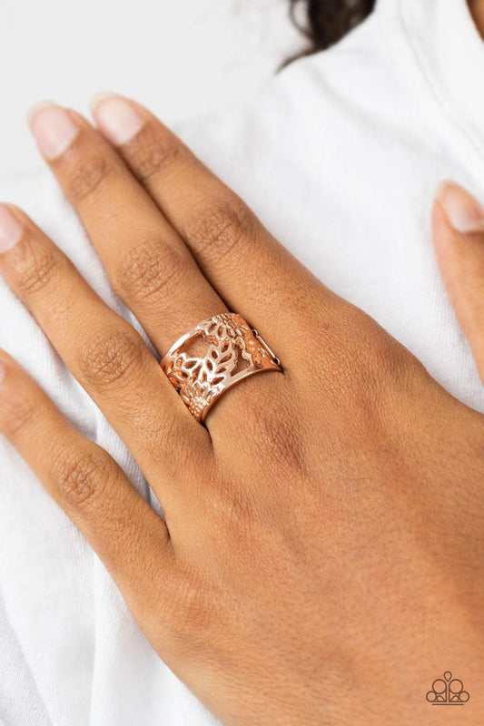 Farmhouse Foliage Rose Gold Ring - Jewelry by Bretta