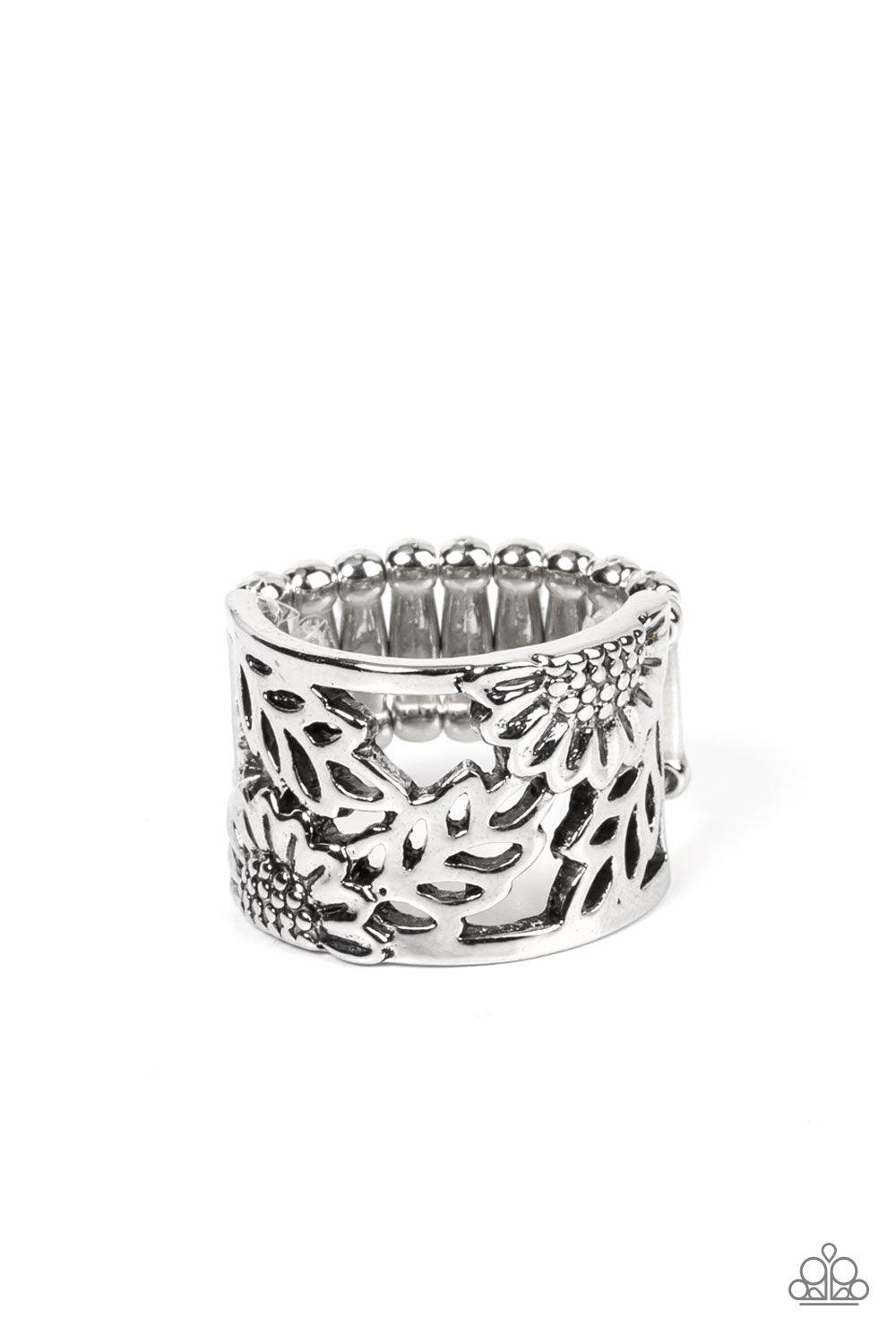 Farmhouse Foliage Silver Ring - Jewelry by Bretta