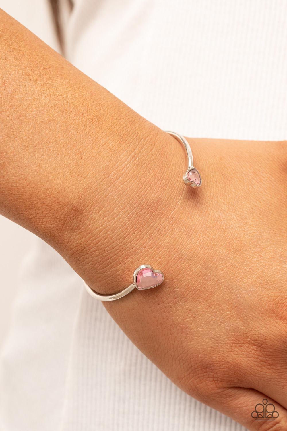 Molten Mogul Green Bracelet - Jewelry by Bretta