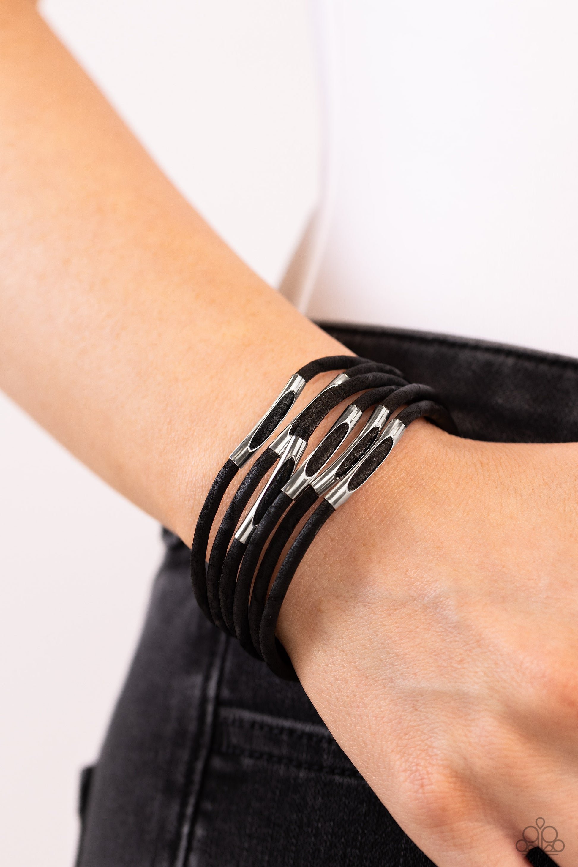 Magnetic Personality Black Magnetic Bracelet - Jewelry by Bretta