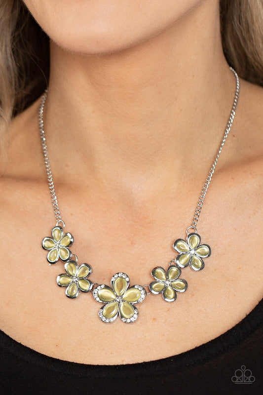 Garden Daydream Yellow Necklace  - Jewelry by Bretta