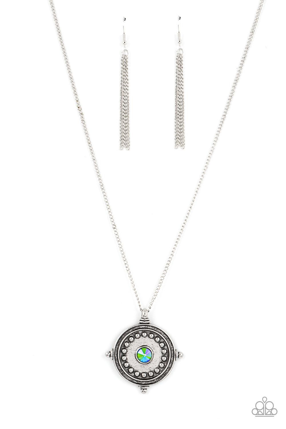 Green compass deals necklace