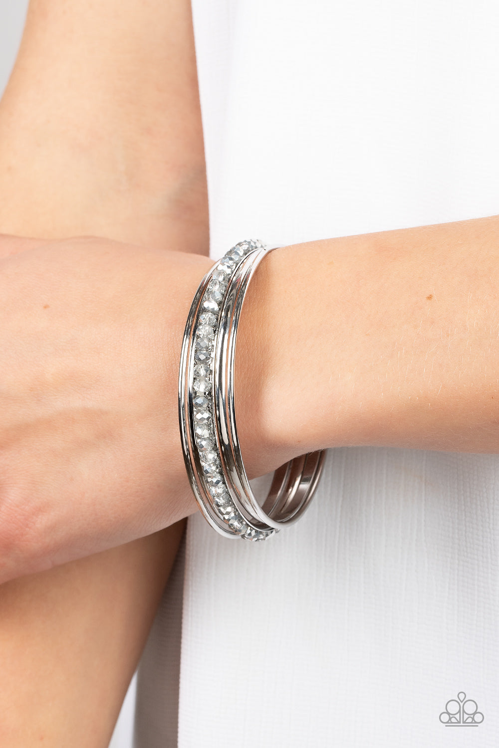 Molten Mogul Green Bracelet - Jewelry by Bretta