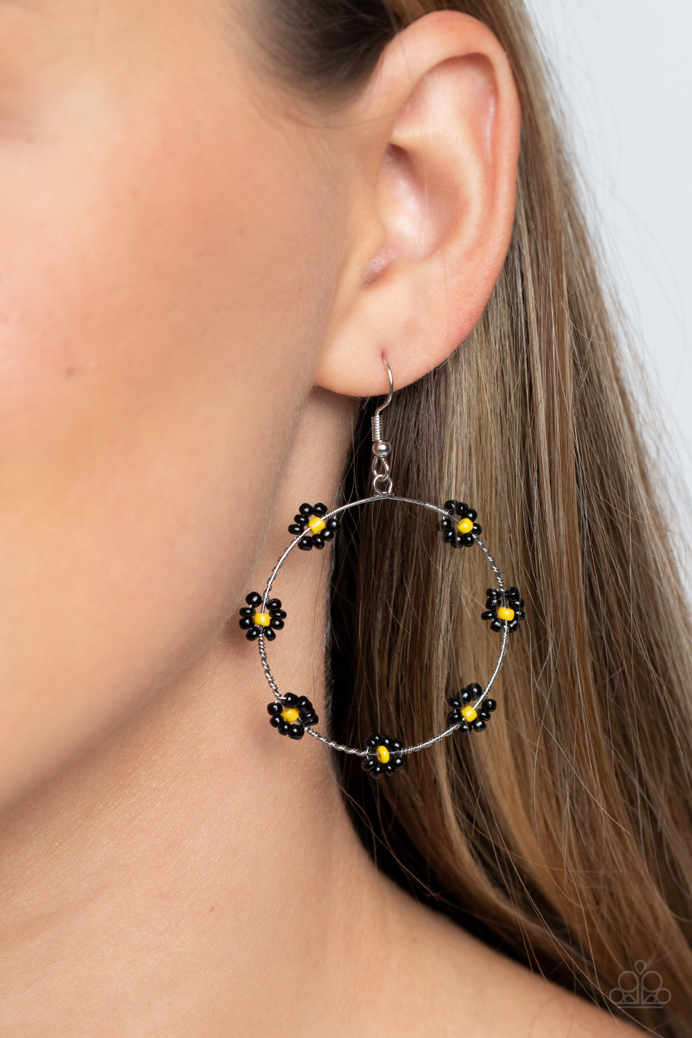 Dainty Daisies Black Earrings - Jewelry by Bretta