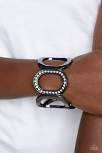 Opulent Ovals Black Bracelet - Jewelry by Bretta