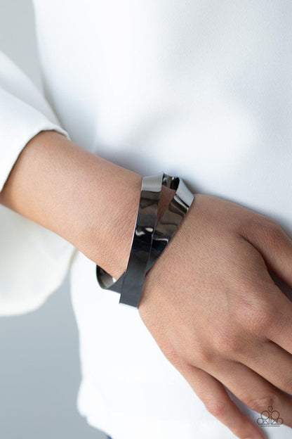 Havent SHEEN Nothing Yet Black Bracelet - Jewelry by Bretta